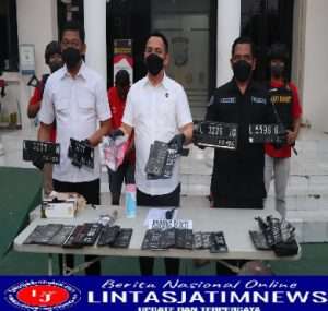 Polrestabes Surabaya Berhasil Ungkap Curanmor, 4 Tersangka dan 8 Unit Sepeda Motor Diamankan