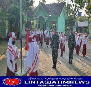 Sebagai Aparat Kewilayahan, Babinsa Serka Suparno Menjadi Pembina Upacara Bendera di Wilayah