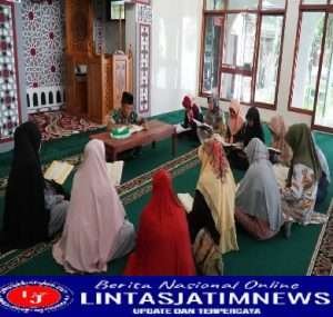 Cara Ketua Persit KCK Koorcab Rem 081 Tingkatkan Iman dan Taqwa Anggotanya