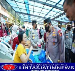 Kapolri Tinjau Lokasi Gempa Bumi Cianjur, Pastikan Warga dapat Bantuan Maksimal