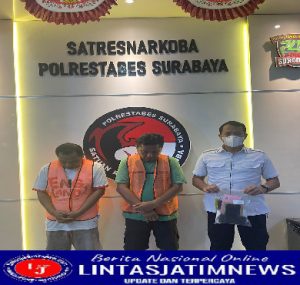 Dua Warga Sidoarjo Ditangkap Satresnarkoba Polrestabes Surabaya