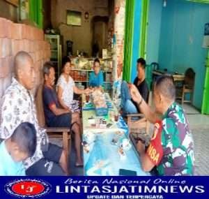 Jalin Silaturahmi, Babinsa Koramil Jogorogo Komsos Dengan Warga Binaan