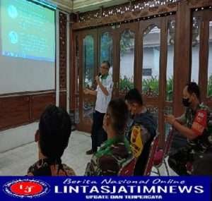 Babinsa Kratonan Hadiri Rapat Koordinasi & Sosialisasi Peran Pekerja Sosial Masyarakat