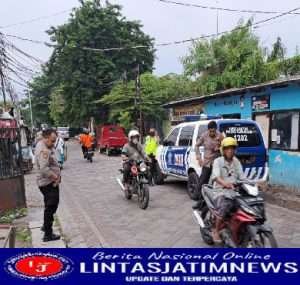 Polsek Tambaksari Bersama Tiga Pilar Lakukan Patroli Rutin Antisipasi Perjudian Burung Merpati