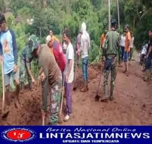 Babinsa Kodim 0802/Ponorogo Tingkatkan Gotong Royong Melalui  Kerja Bakti