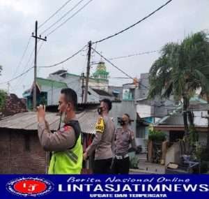 Tetap Semangat, Polsek Tambak Sari Bersama Tiga Pilar Lakukan Patroli Rutin Antisipasi Perjudian Burung Merpati