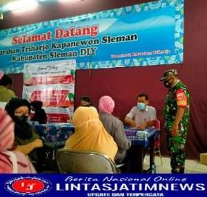 Babinsa Pastikan Penyaluran Bantuan BLT BBM Berjalan Baik dan Tepat Sasaran