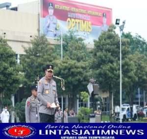 Gelar Apel, Kapolda Jatim  Cek Kelayakan Alsus dan Almatsus yang Dimiliki Satker