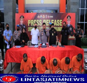 Polres Gresik Tangkap Lima Pesilat Penganiaya Penjual Nanas, Dua Pelaku Masih Diburu