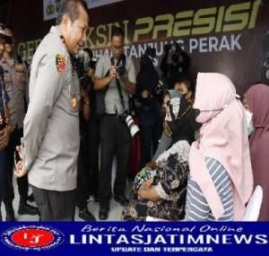 Kapolda Jatim Kunjungi Gerai Vaksin Presisi di GSN Pelabuhan Tanjung Perak