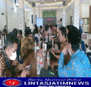 Pesan Kabid SMP Disdik dalam Rapat MKKS SMP Swasta Lamongan