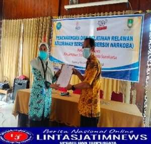 Peran Aktif Babinsa Tipes Dalam Pencanangan Kelurahan Bersinar