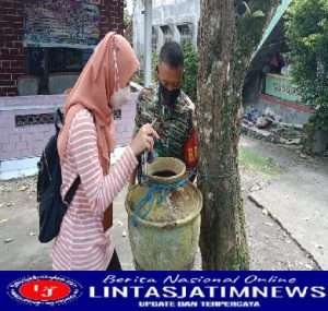 Babinsa Karangwuni Monitoring Dan Pendampingan   Pemberantasan Sarang Nyamuk