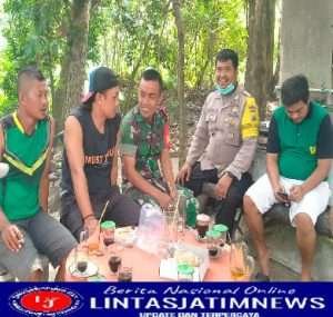 Peran Aktif Babinsa Koramil 0805/12 Mantingan Laksanakan Komsos Dengan Tokoh Masyarakat