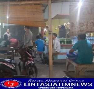 Antisipasi Perjudian, Polsek Paciran Lakukan Himbauan Nobar Piala Dunia FIFA 2022