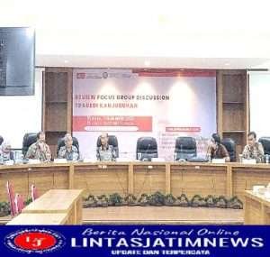 Review FGD Tragedi Kanjuruhan Para Pakar Beri Penjelasan  Perwakilan 16 Keluarga Korban