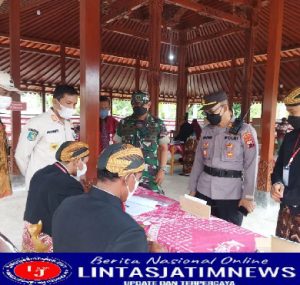 Danramil 02 Nguter Pastikan Hari H Pilkades di Desa Tanjung Berjalan Lancar, Tertib dan Aman