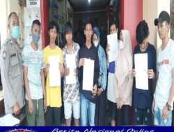 Personil Gabungan Polsek Tambaksari, Polsek Simokerto, Reskrim Polrestabes, Tiga pilar Tambaksari Gelar Patroli Bersama Skala Besar