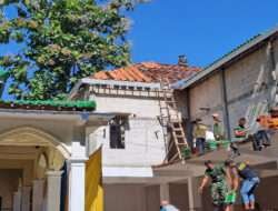 Anggota Kodim 0802/Ponorogo Gotong Royong Bersama Warga Kerja Bakti di Pondok Putri Tahfidzul Qur’an Pring Sewu