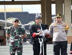 Dandim 0802/Ponorogo Hadiri Apel Gelar Pasukan Operasi Kepolisian Terpusat Lilin Semeru