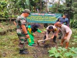 Koramil 03/Serengan Ajak Masyarakat Tanam Pohon Berbuah