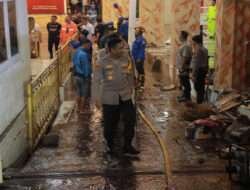 Gerak Cepat Polres Jember Bantu Korban Banjir