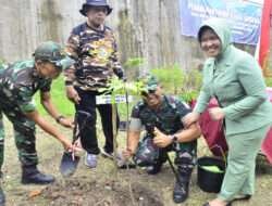 Danrem 074/Warastratama Bersama Forkopimda Kota Surakarta Laksanakan Penanaman Pohon di Bantaran Sungai Bengawan Solo