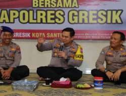 Jumat Curhat, Kapolres Gresik Dengar Keluhan Warga Nelayan Pesisir Gresik
