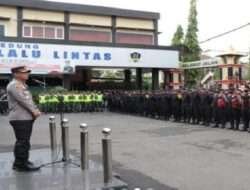 Polres Lamongan Gelar Apel Siaga Pengamanan Malam Tahun Baru 2023