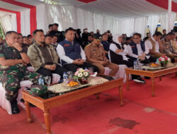 Dandim 0801/Pacitan Bersama Forkopimda Dampingi Gubernur Jatim Resmikan Jembatan