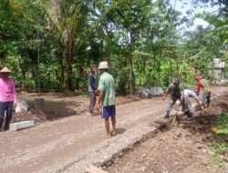 Manunggal Rakyat, Babinsa Sine Gotong Royong Kerja Bakti Pembangunan Talud