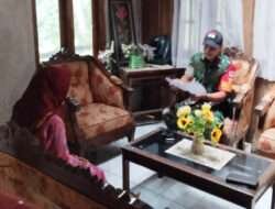 Babinsa Hargorejo Pererat Silaturahmi Dengan Warga