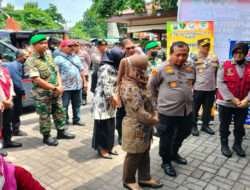 Jumat Curhat Kapolda Jatim Gelar Bhakti Kesehatan Gratis di Kota Mojokerto