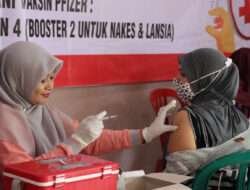 Polres Gresik Gelar Vaksinasi di Tempat Wisata