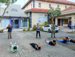 Babinsa Sleman Bentuk Mental dan Displin Anak Sekolah