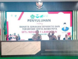 MTsN Babat 2Penyuluhan Bahaya Gerakan Separatis dan Terorisme di MTs Negeri 1 Lamongan