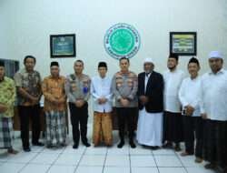 Kapolres Gresik AKBP Adhitya Silaturahmi ke MUI Gresik