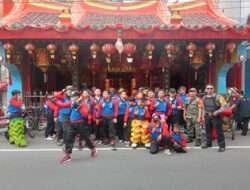 Babinsa Jayengan Hadiri Perayaan di Klenteng Poo Angkiong