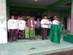 MWC Lamongan Gelar Jalan Sehat, Ribuan Santri Meriahkan Satu Abad NU