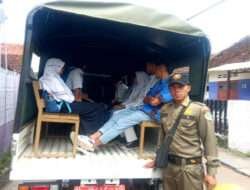 Warung Kelontong di Pasuruan Digrebek, Diduga Menyimpan Miras dan Pil Koplo