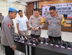 Kapolres Gresik Cek Senpi Dinas Anggota Antisipasi Penyalahgunaan