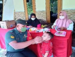 Wujudkan Balita Sehat, Babinsa Aktif Bantu Posyandu