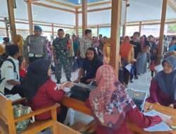 Pastikan Berjalan Aman Dan Lancar, Babinsa Desa Gembol Dampingi Penyerahan Sertifikat Tanah