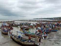 Cuaca Bersahabat, Nelayan Kecil Paciran Lamongan Kembali Melaut