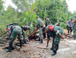 Peduli, Danramil Andong bersama Forkopincam Bersihkan Materiil Rumah Roboh