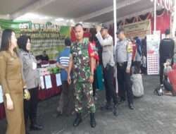 Pastikan Aman Dan Lancar, Babinsa Koramil 0805/01 Kota Ngawi Dampingi Gelar Pasar Pangan Murah Berkualitas