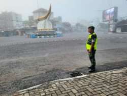 Jajaran Kodim Ngawi Lakukan Pengamanan Route Presiden Republik Indonesia Ir.H.Joko Widodo