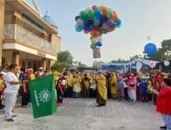Semarak UMKM Binaan Aisyiyah Cabang Tandes memeriahkan jalan Sehat
