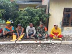Babinsa Nogosari Komsos dengan Pekerja Bangunan