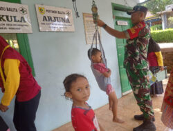 Peduli Kesehatan Warga, Babinsa Kebonagung Dampingi Pelaksanaan Podyandu Balita dan Lansia